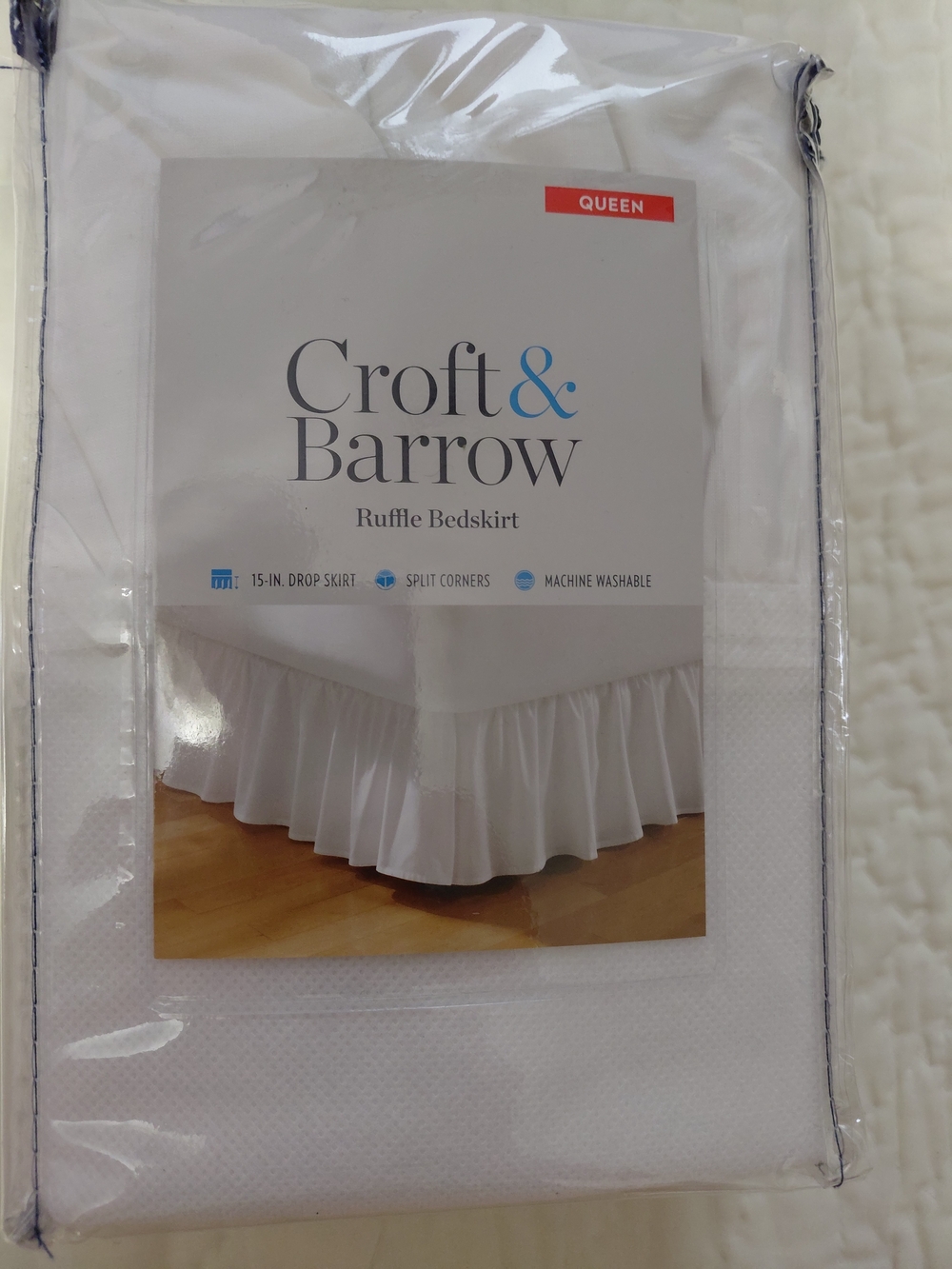 croft & barrow White Ruffle Bedskirt - Queen NWT